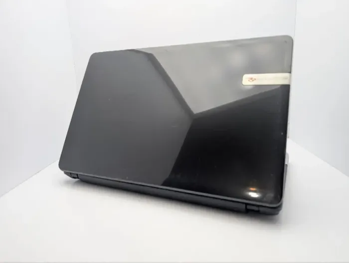 Ноутбук Packard Bell TE11HC / 15.6" (1366x768) TN / Intel Core i5-3210M (2 (4) ядра по 2.5 - 3.1 GHz) / 6 GB DDR3 / 320 GB HDD / Intel HD Graphics 4000 / WebCam / DVD-ROM б/в - зображення 8