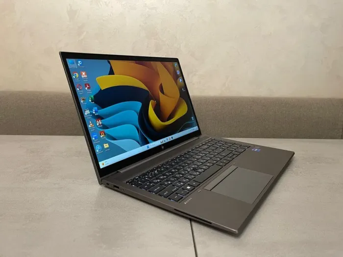 Мобільна робоча станція HP ZBook Firefly 15 G8 / 15.6" (1920x1080) IPS / Intel Core i7-1165G7 (4 (8) ядра по 4.7 GHz) / 16 GB DDR4 / 512 GB SSD M.2 / nVidia T500, 4 GB GDDR6, 64-bit / WebCam / Fingerprint б/в - зображення 5