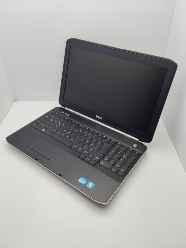 Ноутбук Dell Latitude E6520 / 15.6" (1366x768) TN / Intel Core i5-2430M (2 (4) ядра по 2.4 - 3.0 GHz) / 6 GB DDR3 / 500 GB HDD / Intel HD Graphics 3000 б/в - зображення 5