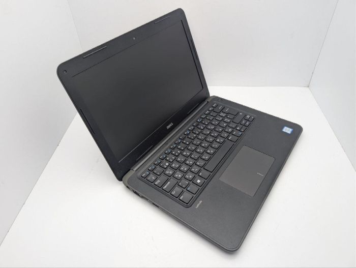 Ноутбук Dell Latitude 3380 / 13.3" (1366x768) TN / Intel Core i3-6006U (2 (4) ядра по 2.0 GHz) / 8 GB DDR4 / 120 GB SSD / Intel HD Graphics 520 / WebCam б/в - зображення 6