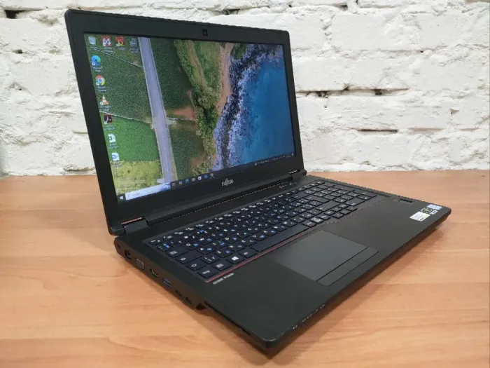 Мобільна робоча станція Fujitsu Celsius H780 / 15.6" (1920x1080) IPS / Intel Core i7-8750H (6 (12) ядер по 2.2 - 4.1 GHz) / 32 GB DDR4 / 480 GB SSD / nVidia Quadro P2000, 4 GB GDDR5, 128-bit / WebCam / 4G б/в - зображення 3