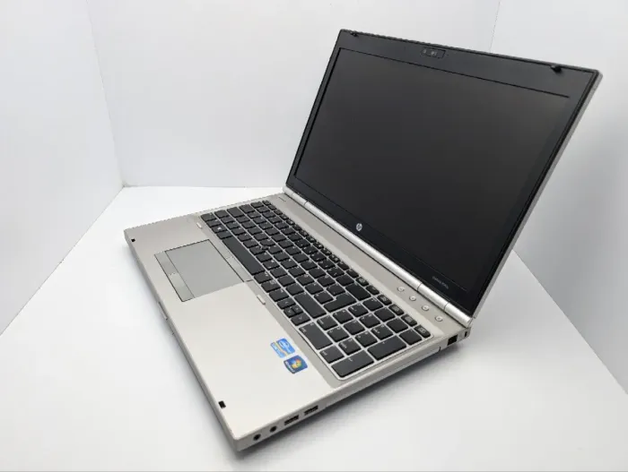 Ноутбук HP EliteBook 8560p / 15.6" (1366x768) TN / Intel Core i7-2620M (2 (4) ядра по 2.7 - 3.4 GHz) / 6 GB DDR3 / 1000 GB HDD / Intel HD Graphics 3000 / WebCam б/в - зображення 7