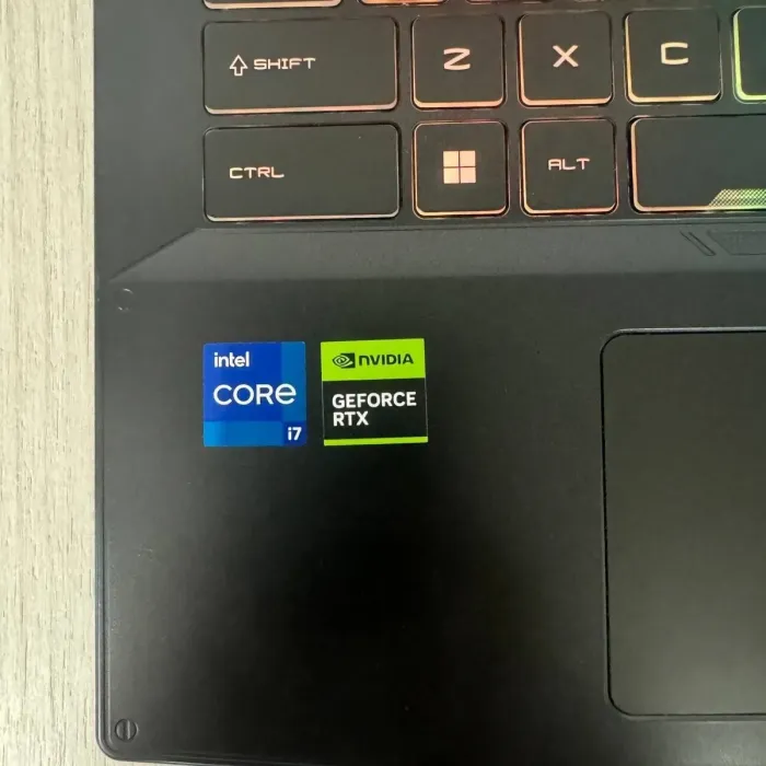 Ігровий ноутбук Б-класу MSI Katana 15 B12VFK / 15,6" (1920x1080) IPS / Intel Core i7-12650H (10 (16) ядер по 2,3 - 4,7 ГГц) / 16 ГБ DDR5 / 1000 ГБ SSD M.2 / nVidia GeForce RTX 4060, 8 ГБ GDDR6, 128-біт / Веб-камера / HDMI б/в - зображення 9