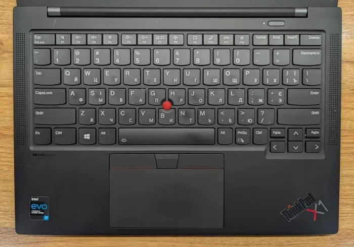 Ультрабук Lenovo ThinkPad X1 Carbon Gen9 / 14" (1920x1080) IPS / Intel Core i7-1185G7 (4 (8) ядра по 3.0 - 4.8 GHz) / 16 GB DDR4 / 512 GB SSD / Intel Iris Xe Graphics / WebCam / Windows 11 б/в - зображення 3