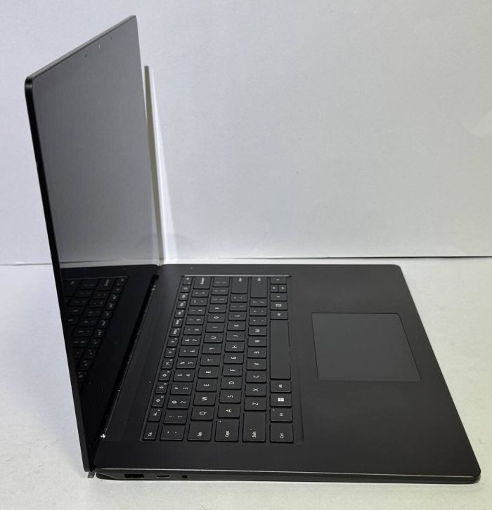 Ультрабук Microsoft Surface Laptop 4 2021 / 13.5" (2496x1664) IPS Touch / Intel Core i7-1185G7 (4 (8) ядра по 3.0 - 4.8 GHz) / 16 GB DDR4 / 512 GB SSD / Intel Iris Xe Graphics / WebCam б/в - изображение 6