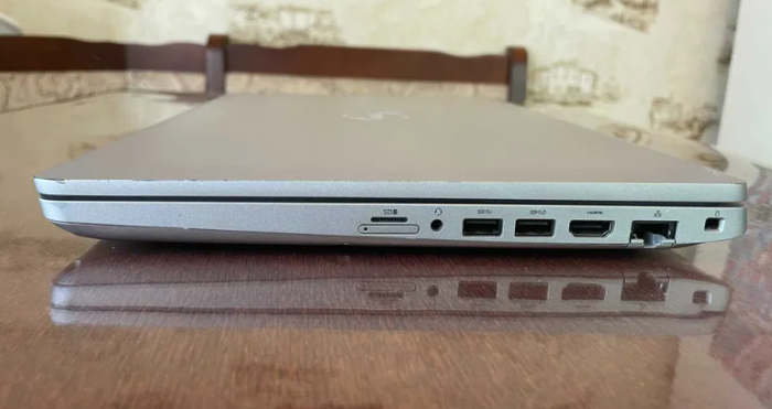 Ультрабук Dell Latitude 5511 / 15.6" (1920x1080) IPS / Intel Core i7-10850H (6 (12) ядер по 2.7 - 5.1 GHz) / 16 GB DDR4 / 256 GB SSD / Intel UHD Graphics for 10th Generation / WebCam б/в - изображение 7