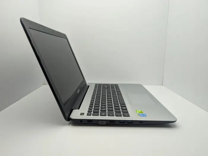 Ноутбук Asus X555 / 15.6" (1920x1080) TN / Intel Core i5-5200U (2 (4) ядра по 2.2 - 2.7 GHz) / 8 GB DDR3 / 240 GB SSD / nVidia GeForce 840M, 2 GB DDR3, 64-bit / WebCam б/в - зображення 5