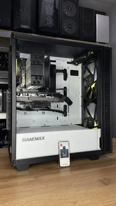 Ігровий ПК GameMax Aero Black Tower NEW / Intel Core i3-12100F (4 (8) ядер 3,3 - 4,3 ГГц) NEW / 16 ГБ DDR4 NEW / 500 ГБ SSD M.2 NEW / nVidia GeForce RTX 2060, 6 ГБ GDDR6, 192-bit / 650 Вт NEW б/в - зображення 4