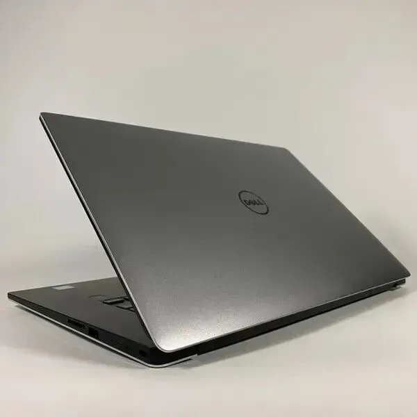 Ігровий ноутбук Dell XPS 15 9560 / 15.6" (3840x2160) IPS Touch / Intel Core i5-7300HQ (4 ядра по 2.5 - 3.5 GHz) / 16 GB DDR4 / 512 GB SSD / nVidia Geforce GTX 1050, 4 GB GDDR5, 128-bit / HDMI б/в - зображення 8