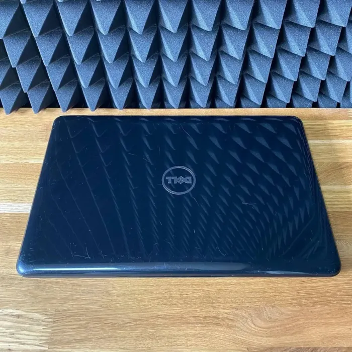 Ноутбук Dell Inspiron 17 5767 (P32E) / 17.3" (1920x1080) TN / Intel Core i5-7200U (2 (4) ядра по 2.5 - 3.1 GHz) / 16 GB DDR4 / 360 GB SSD / Intel HD Graphics 620 / WebCam / DVD-ROM б/в - зображення 7