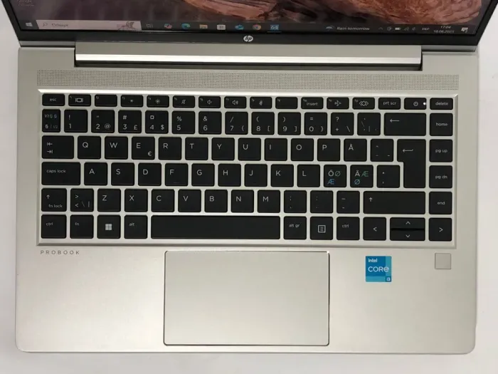 Ультрабук Б-клас HP ProBook 440 G9 / 14" (1920x1080) IPS / Intel Core i3-1215U (6 (8) ядер по 1.2 - 4.4 GHz) / 16 GB DDR4 / 256 GB SSD NVMe / Intel UHD Graphics / WebCam / Win 10 Pro б/в - зображення 8