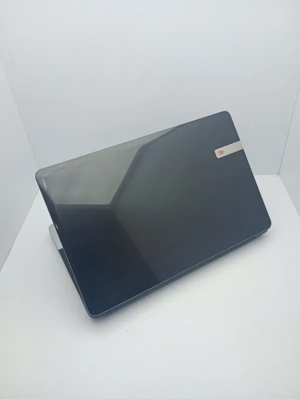 Ноутбук Acer E1-531 / 15.6" (1366x768) TN / Intel Core i3-3120M (2 (4) ядра по 2.5 GHz) / 8 GB DDR3 / 750 GB HDD / Intel HD Graphics / WebCam б/в - зображення 8