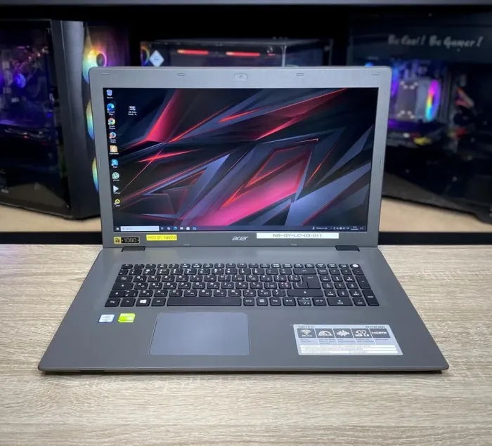 Ноутбук Acer Aspire E 17 E5-773G / 17.3" (1600x900) TN / Intel Core i5-6200U (2 (4) ядра по 2.3 - 2.8 GHz) / 8 GB DDR3 / 240 GB HDD / nVidia GeForce 940M, 2 GB GDDR3, 64-bit / WebCam / DVD-ROM б/в - зображення 2