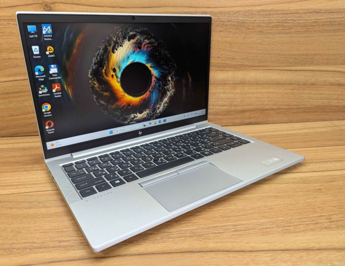 Ультрабук HP EliteBook 845 G8 / 14" (1920x1080) IPS / AMD Ryzen 5 Pro 5650U (6 (12) ядер по 2.3 - 4.2 GHz) / 16 GB DDR4 / 512 GB SSD / AMD Radeon Vega 7 / WebCam / TouchID / Windows 11 б/в - зображення 4