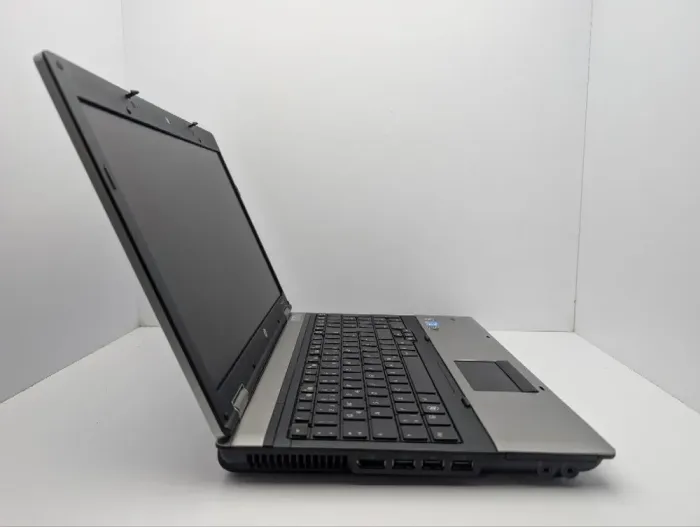 Ноутбук HP ProBook 6540b / 15.6" (1366x768) TN / Intel Core i5-520M (2 (4) ядра по 2.4 - 2.9 GHz) / 6 GB DDR3 / 120 GB SSD / Intel Graphics / WebCam / DVD-ROM б/в - зображення 4
