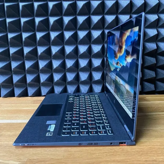 Ноутбук-трансформер Б-клас Lenovo Yoga 2 Pro / 13.3" (3200x1800) TN Touch / Intel Core i7-4500U (2 (4) ядра по 1.8 - 3.0 GHz) / 8 GB DDR3 / 256 GB SSD / Intel HD Graphics 4400 / WebCam б/в - зображення 9