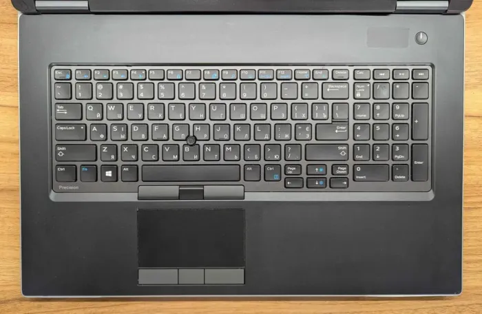 Мобільна робоча станція Dell Precision 7740 / 17.3" (1920x1080) IPS / Intel Core i7-9750H (6 (12) ядер по 2.6 - 4.5 GHz) / 64 GB DDR4 / 1000 GB SSD / nVidia Quadro RTX 4000, 8 GB GDDR6, 256-bit / WebCam / HDMI / Windows 10 б/в - зображення 3