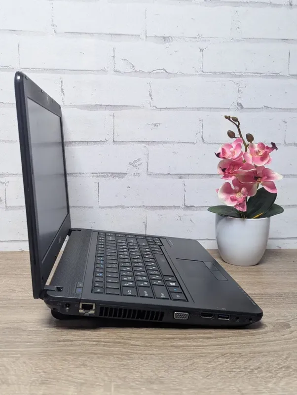 Ноутбук Б-клас Acer TravelMate P243 / 14" (1366x768) TN / Intel Core i3-3110M (2 (4) ядра по 2.4 GHz) / 8 GB DDR3 / 128 GB SSD / Intel HD Graphics 4000 / WebCam / DVD-ROM б/в - зображення 5