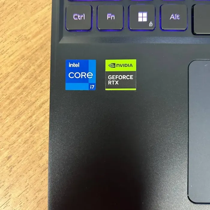 Ігровий ноутбук Acer Predator Helios 16 PH16-71 / 16" (2560x1600) IPS / Intel Core i7-13700HX (16 (24) ядер по 3.7 - 5.0 GHz) / 16 GB DDR5 / 1000 GB SSD / nVidia GeForce RTX 4060, 8 GB GDDR6, 128-bit / WebCam б/в - зображення 8