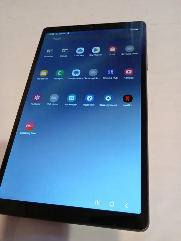 Планшет Samsung Galaxy Tab A7 Lite / 8.7" (800x1340) IPS Touch / MediaTek Helio P22T MT8768T (8 ядер по 2.3 ГГц) / 4 ГБ DDR3 / 64 ГБ eMMC / PowerVR GE8320 / WebCam / Android 14 б/в - зображення 3