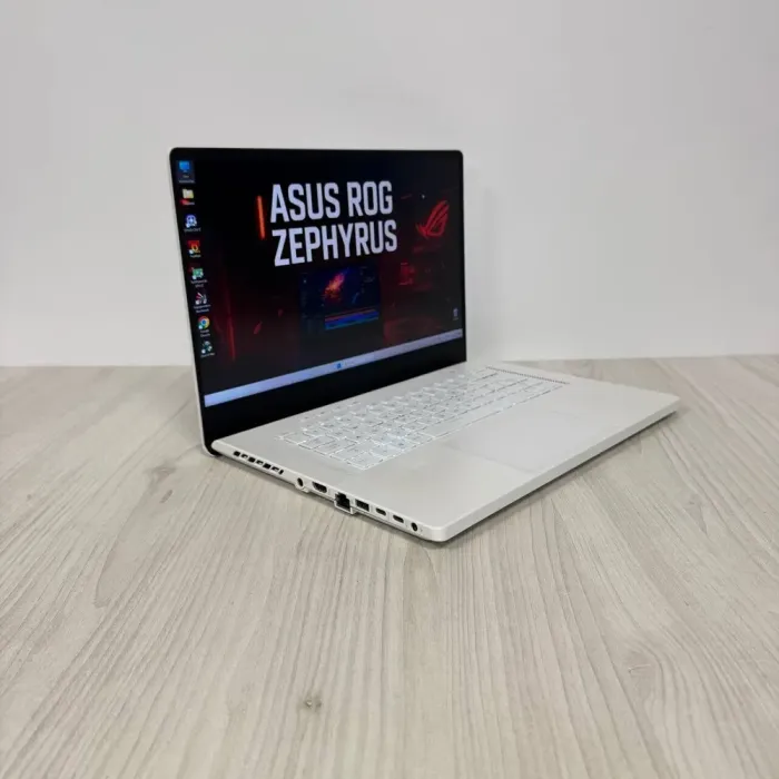 Ігровий ультрабук Б-клас Asus ROG Zephyrus G15 GA503QS White / 15.6" (2560x1440) IPS / AMD Ryzen 9 5900HS (8 (16) ядер по 3.0 - 4.6 GHz) / 32 GB DDR4 / 512 GB SSD NVMe / nVidia GeForce RTX 3080, 8 GB GDDR6, 256-bit б/в - зображення 4