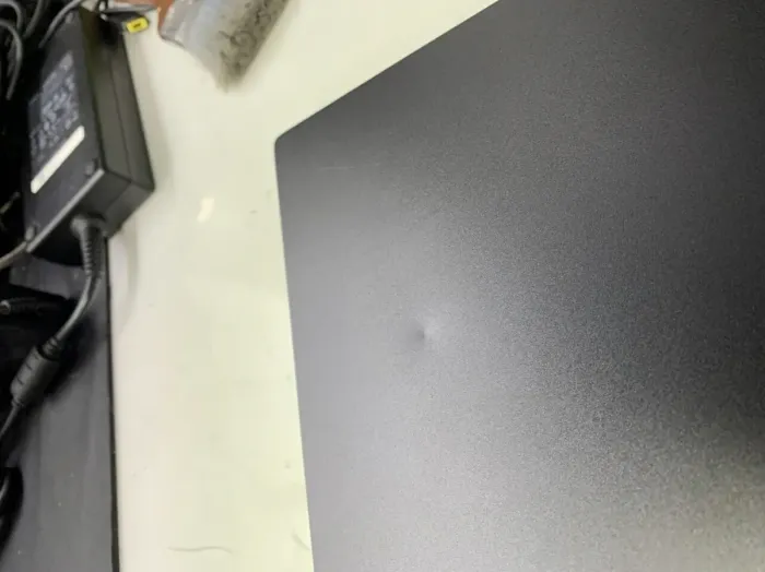 Ультрабук Б-клас Lenovo ThinkPad L390 / 13.3" (1920x1080) IPS / Intel Core i5-8365U (4 (8) ядра по 1.6 - 4.1 GHz) / 16 GB DDR4 / 240 GB SSD / Intel UHD Graphics 620 / WebCam б/в - зображення 8