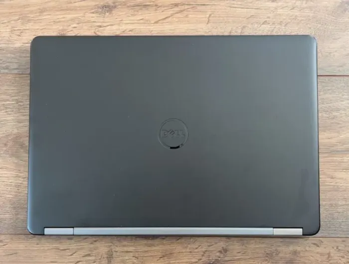 Ультрабук Dell Latitude E5470 / 14" (1366x768) TN / Intel Core i5-6200U (2 (4) ядра по 2.3 - 2.8 GHz) / 16 GB DDR4 / 256 GB SSD / Intel HD Graphics 520 / WebCam б/в - зображення 8