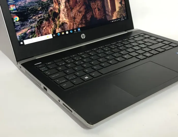 Ультрабук Б-клас HP ProBook 430 G5 / 13.3" (1366x768) TN / Intel Core i3-8130U (2 (4) ядра по 2.2 - 3.4 GHz) / 8 GB DDR4 / 128 GB SSD / Intel UHD Graphics 620 / WebCam / Win 10 Pro б/в - зображення 9
