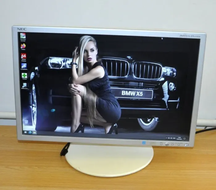 Монітор Б-клас NEC MultiSync EA221WMe / 22" (1680x1050) TN / VGA, DVI, USB / Вбудовані колонки 2x 1W / VESA 100x100 б/в - зображення 16