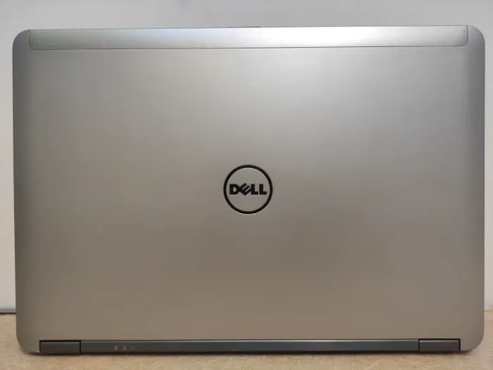 Ноутбук Б-клас Dell Latitude E6440 / 14" (1366x768) TN / Intel Core i5-4310M (2 (4) ядра по 2.7 - 3.4 GHz) / 8 GB DDR3 / 120 GB SSD / Intel HD Graphics 4600 / WebCam / АКБ не держит б/в - зображення 7
