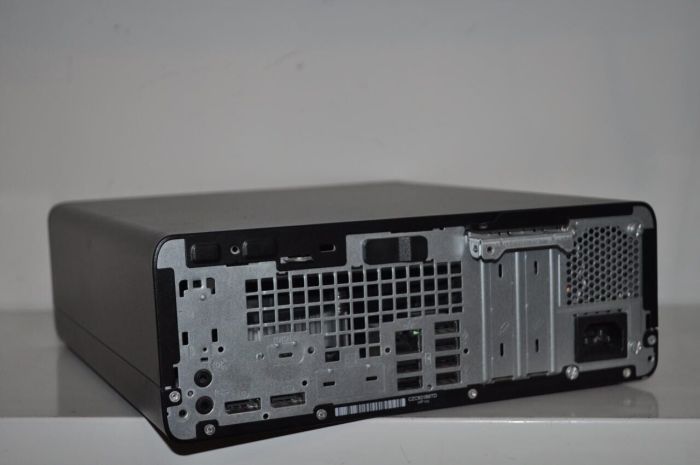 Комп'ютер Б-клас HP ProDesk 600 G3 SFF / Intel Core i5-6500 (4 ядра по 3,2 - 3,6 ГГц) / 8 ГБ DDR4 / 500 ГБ HDD / Intel HD Graphics 530 б/в - изображение 4