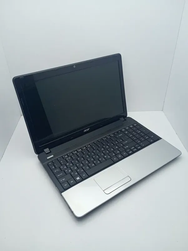 Ноутбук Acer E1-531 / 15.6" (1366x768) TN / Intel Core i3-3120M (2 (4) ядра по 2.5 GHz) / 8 GB DDR3 / 320 GB HDD / Intel HD Graphics / WebCam б/в - зображення 5
