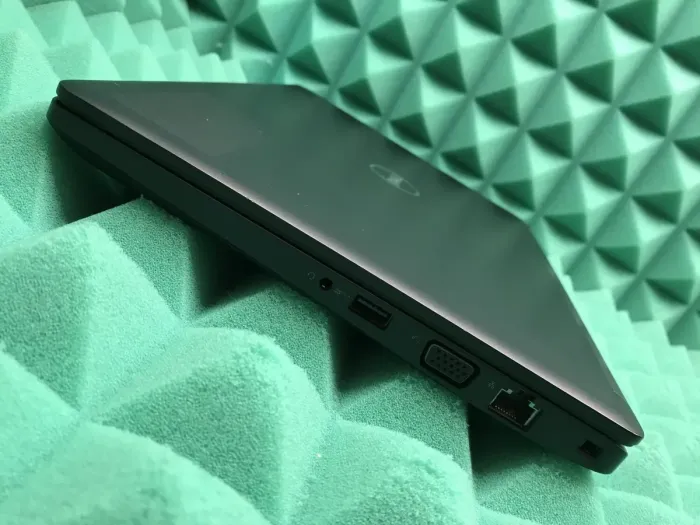 Нетбук Б-клас Dell Latitude 5290 / 12.5" (1366x768) TN / Intel Core i5-7300U (2 (4) ядра по 2.6 - 3.5 GHz) / 8 GB DDR4 / 256 GB SSD / Intel HD Graphics 620 / WebCam / Fingerprint / USB 3.1 / HDMI / Windows 10 б/в - зображення 8