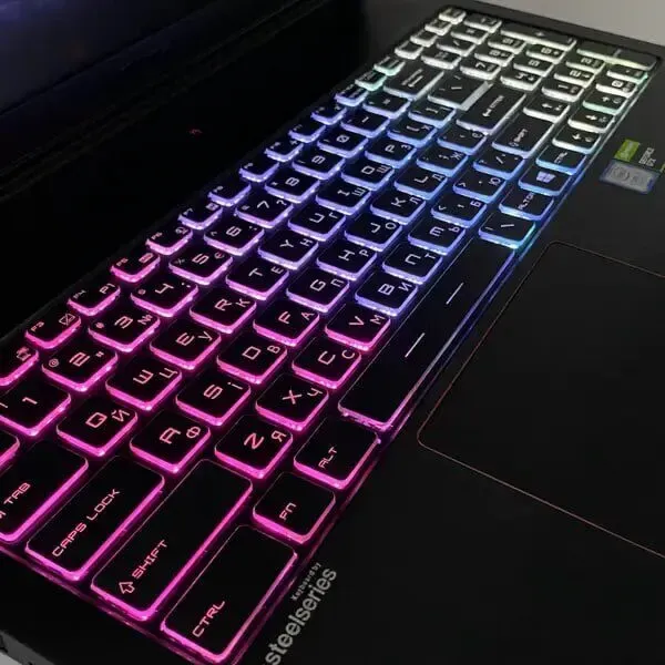 Ігровий ноутбук MSI MS-16K2 / 15.6" (1920x1080) TN / Intel Core i7-7700HQ (4 (8) ядра по 2.8 - 3.8 GHz) / 16 GB DDR4 / 512 GB SSD / nVidia GeForce GTX 1060, 6 GB GDDR5, 192-bit / WebCam / HDMI б/в - зображення 6