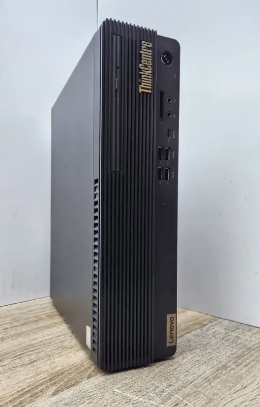 Комп'ютер Lenovo ThinkCentre M70s SFF / Intel Core i3-10100 (4 (8) ядра по 3.6 - 4.3 GHz) / 16 GB DDR4 / 256 GB SSD M.2 / Intel UHD Graphics 630 б/в - зображення 3