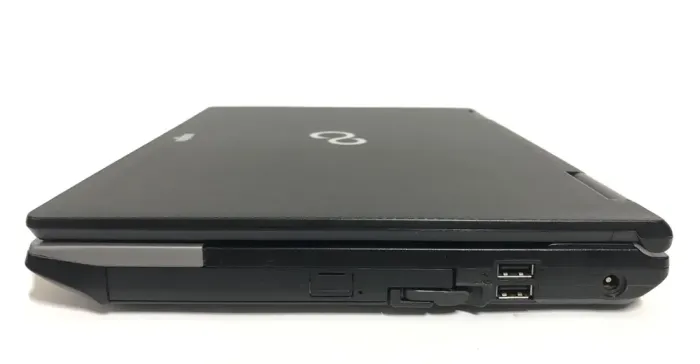 Ноутбук Б-клас Fujitsu Lifebook S752 / 14" (1366x768) TN / Intel Core i5-3320M (2 (4) ядра по 2.6 - 3.3 GHz) / 4 GB DDR3 / 500 GB HDD / Intel HD Graphics 4000 / DVD-ROM б/в - зображення 4