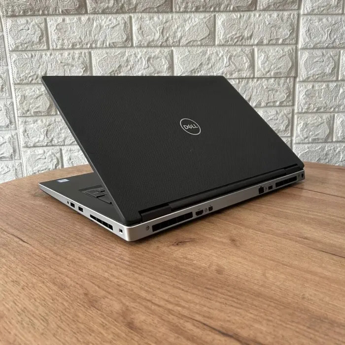 Мобільна робоча станція Б-клас Dell Precision 7740 / 17.3" (1920x1080) IPS / Intel Core i7-9850H (6 (12) ядра по 2.6 - 4.6 GHz) / 32 GB DDR4 / 512 GB SSD / AMD Radeon Pro WX 3200, 4 GB GDDR5, 128-bit / WebCam б/в - зображення 6