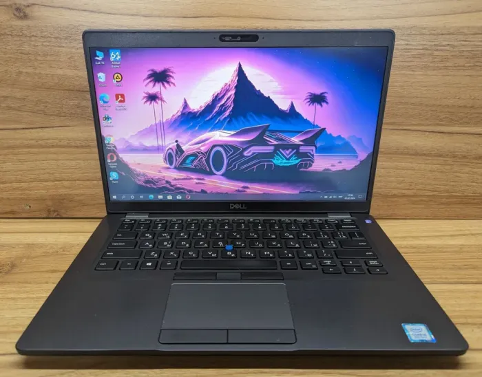 Ультрабук Dell Latitude 5400 / 14" (1366x768) TN / Intel Core i5-8265U (4 (8) ядра по 1.6 - 3.9 GHz) / 16 GB DDR4 / 480 GB SSD / Intel UHD Graphics 620 / WebCam / Windows 10 б/в - зображення 2