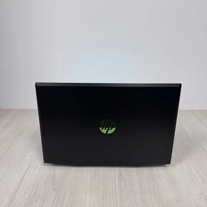 Ігровий ноутбук Б-класу HP Pavilion Gaming 15-cx0058wm / 15,6" (1920x1080) IPS / Intel Core i5-8300H (4 (8) ядра по 2,3 - 4,0 ГГц) / 8 ГБ DDR4 / 256 ГБ SSD / nVidia GeForce GTX 1050, 4 ГБ GDDR5, 128-біт / WebCam б/в - зображення 10