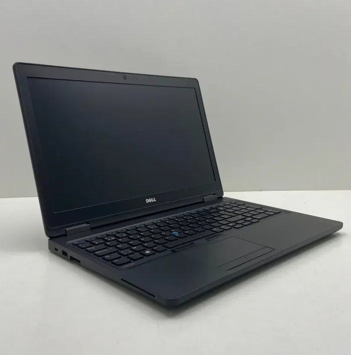 Ноутбук Dell Latitude 5580 / 15.6" (1920x1080) TN / Intel Core i5-6300U (2 (4) ядра по 2.4 - 3.0 GHz) / 8 GB DDR4 / 240 GB SSD / Intel HD Graphics 520 / WebCam б/в - зображення 4
