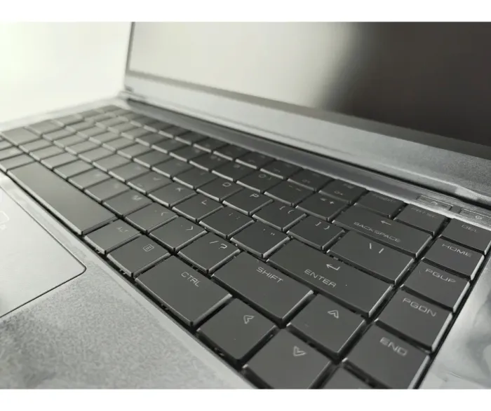 Ігровий ноутбук Intel Whitebook Gaming BQC71A / 15.6" (1920x1080) IPS / Intel Core i7-9750H (6 (12) ядер по 2.6 - 4.5 GHz) / 16 GB DDR4 / 512 GB SSD / nVidia GeForce GTX 1660 Ti, 6 GB GDDR6, 192-bit / WebCam - зображення 3