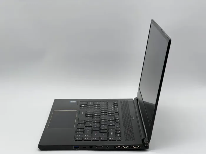 Ігровий ноутбук MSI GS65 Stealth 9SE / 15.6" (1920x1080) IPS / Intel Core i7-9750H (6 (12) ядер по 2.6 - 4.5 GHz) / 32 GB DDR4 / 480 GB SSD / nVidia GeForce RTX 2060, 6 GB GDDR6, 192-bit / WebCam б/в - зображення 4