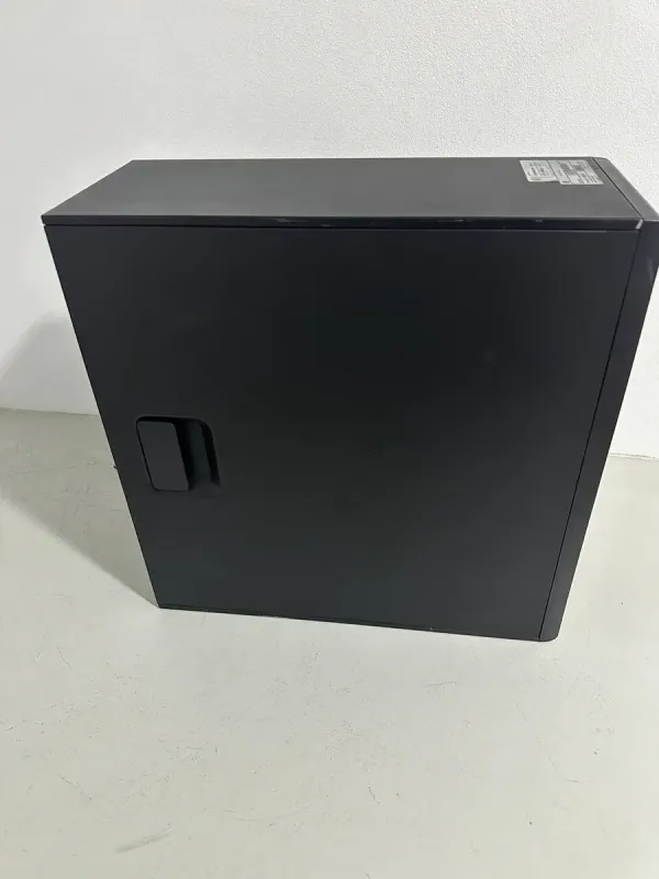 Робоча станція HP Z210 Workstation Tower / Intel Xeon E3-1230 (4 (8) ядра по 3.2 - 3.6 GHz) / 8 GB DDR3 / 240 GB SSD / nVidia GeForce GT 730, 2 GB GDDR3, 64-bit / DVI б/в - зображення 3