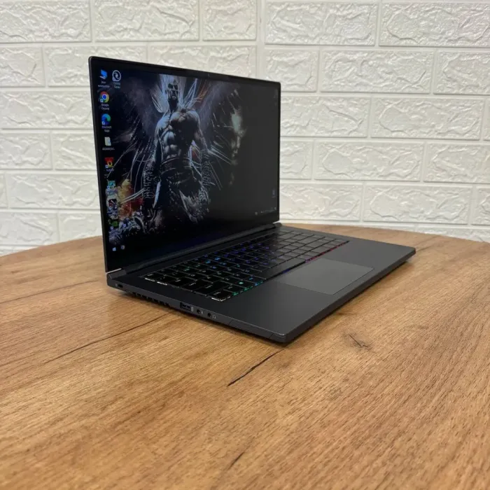 Ігровий ноутбук XPG Xenia 15 / 15.6" (1920x1080) IPS / Intel Core i7-9750H (6 (12) ядер по 2.6 - 4.5 GHz) / 16 GB DDR4 / 512 GB SSD / nVidia GeForce RTX 2070 Max-Q, 8 GB DDR6, 256-bit / WebCam б/в - зображення 4