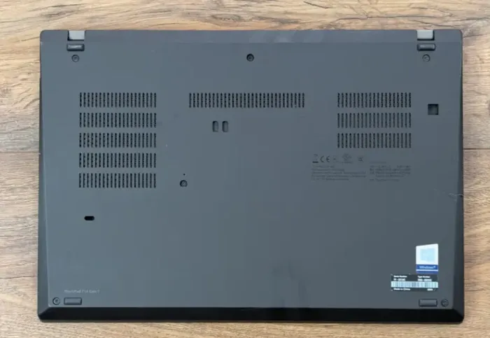 Ультрабук Lenovo ThinkPad T14 / 14" (1366x768) TN / Intel Core i5-10210U (4 (8) ядра по 1.6 - 4.2 GHz) / 8 GB DDR4 / 128 GB SSD / Intel UHD Graphics / WebCam б/в - зображення 7