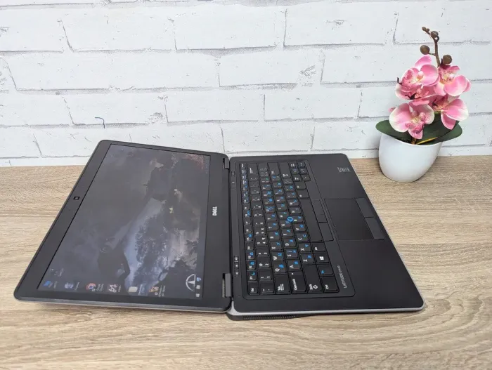 Ноутбук Б-клас Dell Latitude E7440 / 14" (1366x768) TN / Intel Core i5-4310U (2 (4) ядра по 2.0 - 3.0 GHz) / 8 GB DDR3 / 128 GB SSD / Intel HD Graphics 4400 / WebCam / USB 3.0 б/в - зображення 6