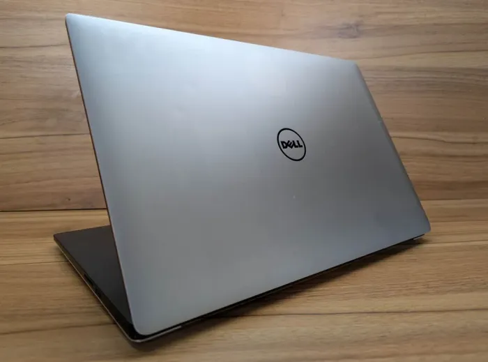 Ігровий ноутбук Dell XPS 15 9550 / 15.6" (3840x2160) IPS Touch / Intel Core i5-6300HQ (4 ядра по 2.3 - 3.2 GHz) / 16 GB DDR4 / 500 GB SSD / nVidia GeForce GTX 960M, 2 GB GDDR5, 128-bit / HDMI / Windows 10 б/в - зображення 7