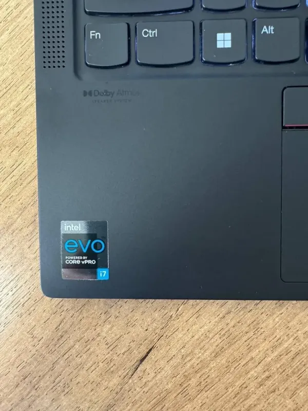 Ультрабук Б-клас Lenovo ThinkPad X1 Carbon Gen 9 / 14" (1920x1200) IPS / Intel Core i7-1185G7 (4 (8) ядра по 3.0 - 4.8 GHz) / 16 GB DDR4 / 512 GB SSD / Intel Iris Xe Graphics / WebCam б/в - зображення 8