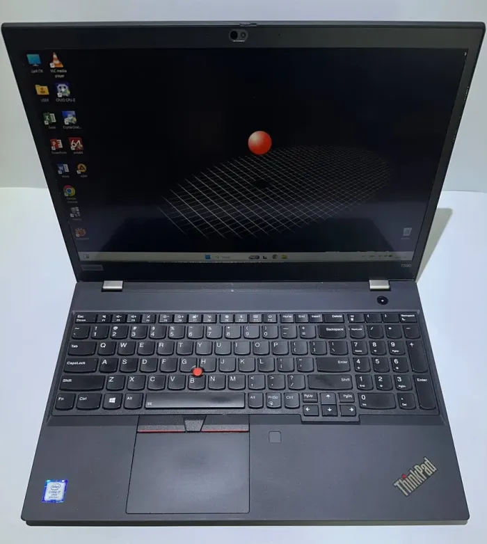 Ультрабук Lenovo ThinkPad T590 / 15.6" (1920x1080) IPS Touch / Intel Core i7-8665U (4 (8) ядра по 1.9 - 4.8 GHz) / 16 GB DDR4 / 256 GB SSD / Intel UHD Graphics / WebCam / Win 11 б/в - зображення 2