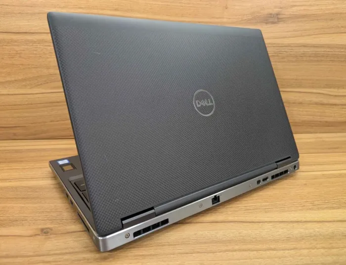 Мобільна робоча станція Dell Precision 7540 / 15,6" (1920x1080) IPS / Intel Core i7-9850H (6 (12) ядер по 2,6 - 4,6 ГГц) / 32 ГБ DDR4 / 512 ГБ SSD / nVidia Quadro RTX 3000, 6 ГБ GDDR6, 192-біт / TouchID / HDMI / Windows 10 б/в - зображення 7